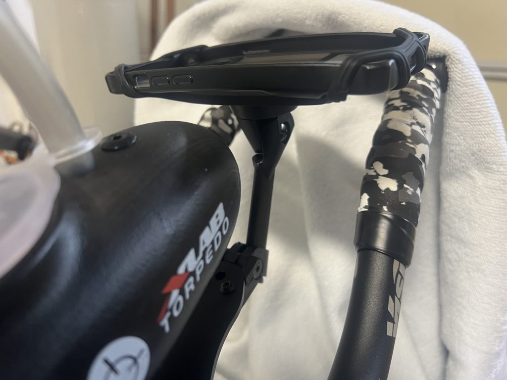 mounted smart phone for xlab hydration and zwift
